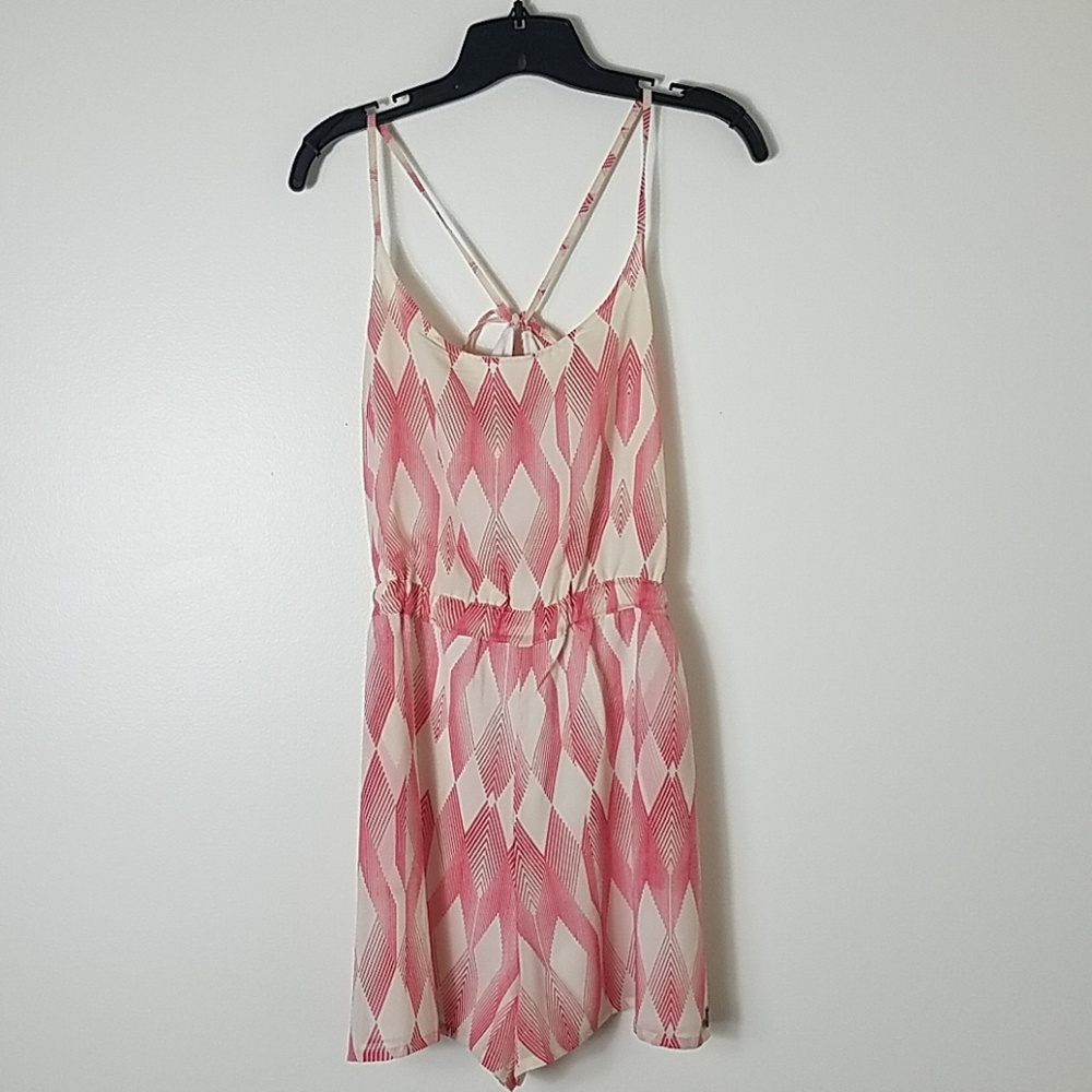 Roxy size large pink and cream romper